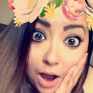 Meet your Posher, Monique